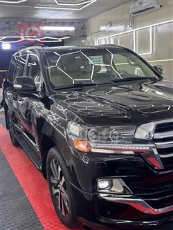 تويوتا لاندكروزر